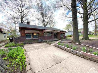 1410 Summit St, Lawrence, KS 66044