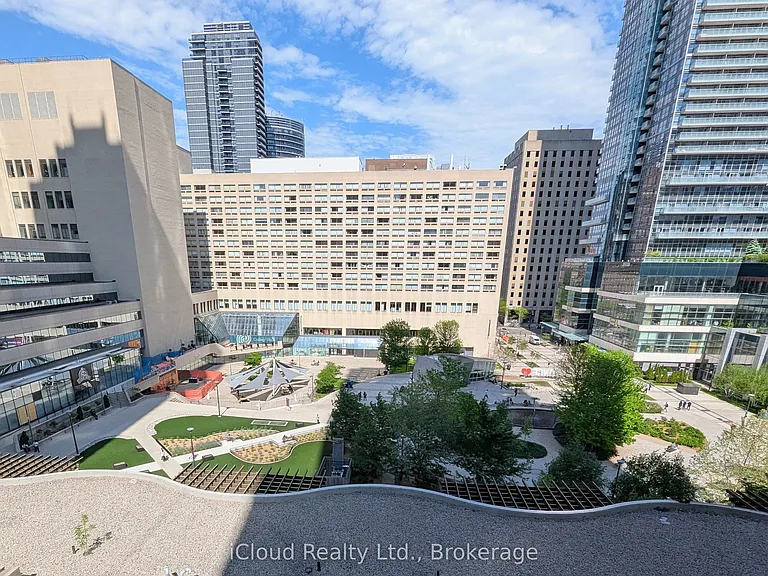 761 Bay St #702 — Photo 20