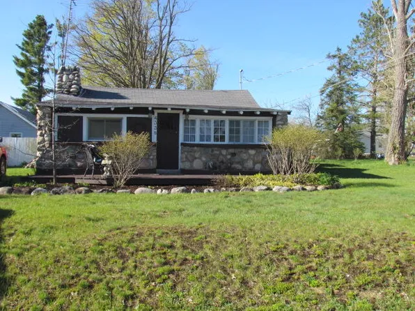 4338 Michelson Ave, Lewiston, MI 49756
