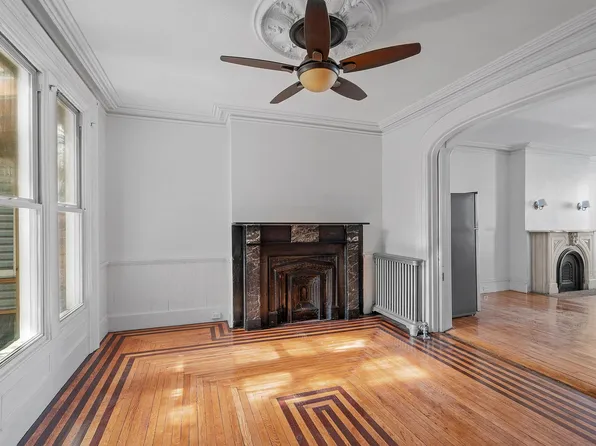 2182 5th Ave #1F, Troy, NY 12180