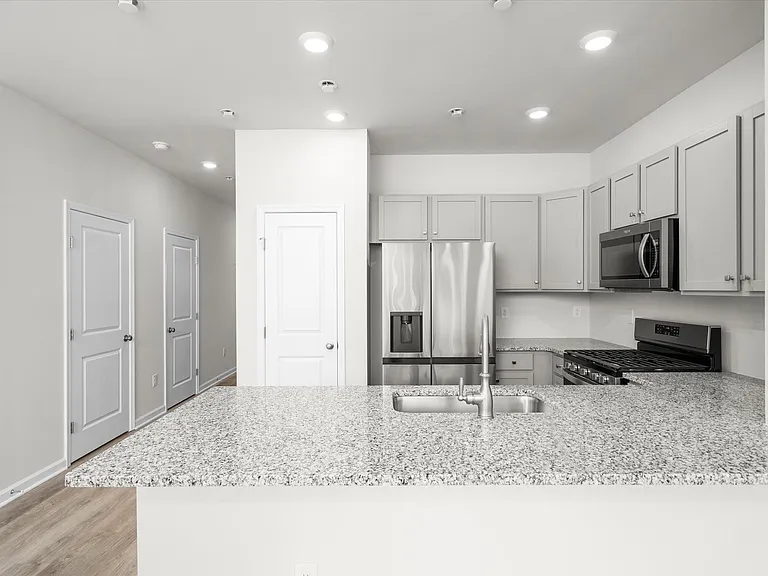 101 Alexander Way — Photo 26
