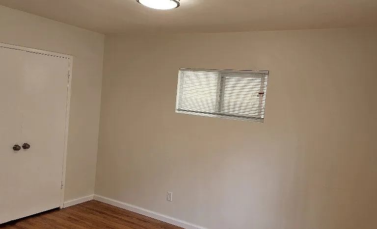 344 Penn St #B — Photo 19