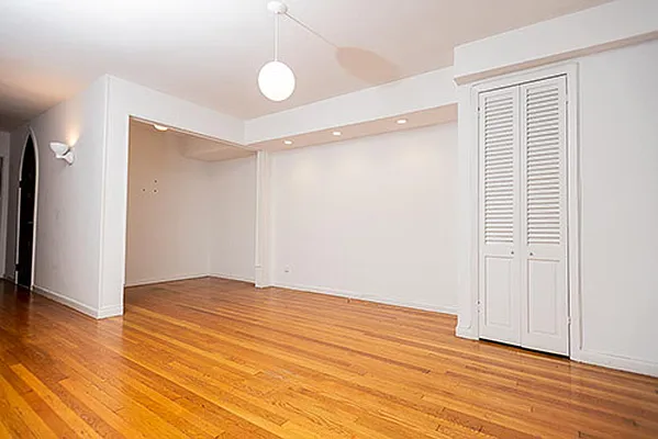 Rented by Voro New York | media 3