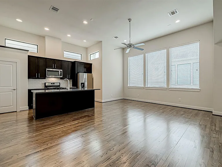 4025 Tulane St — Photo 5