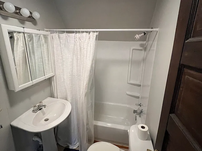 271 Dravo Ave — Photo 13