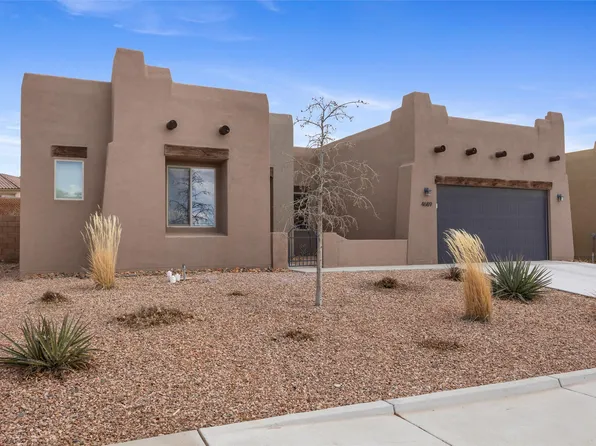 4689 Lluvia Encantada, Santa Fe, NM 87507