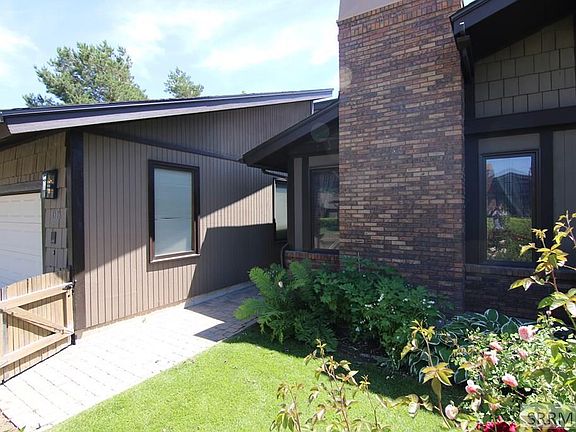 4th image of 1306 Laurel Dr #9
