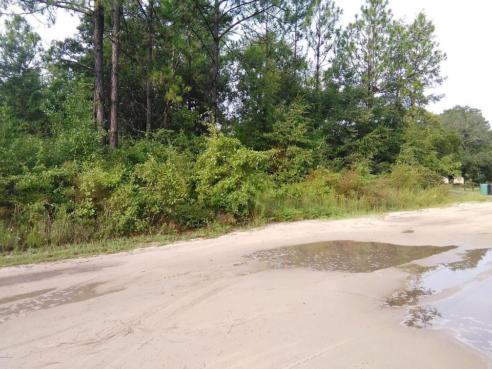 2nd image of 6722 Peggy Ln