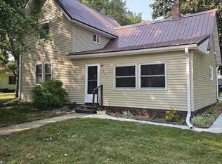 221 W Rio St, Rio, WI 53960