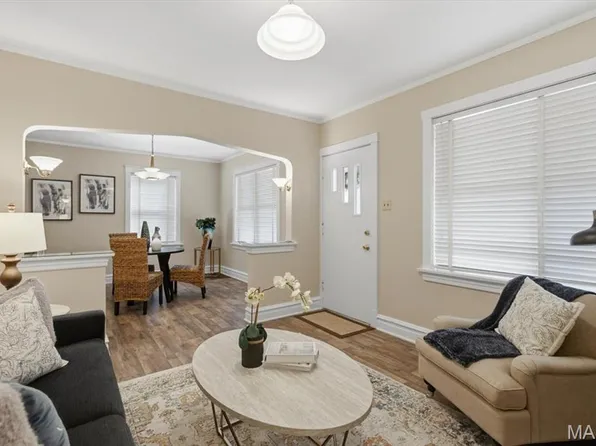 4033 Blow St, Saint Louis, MO 63116