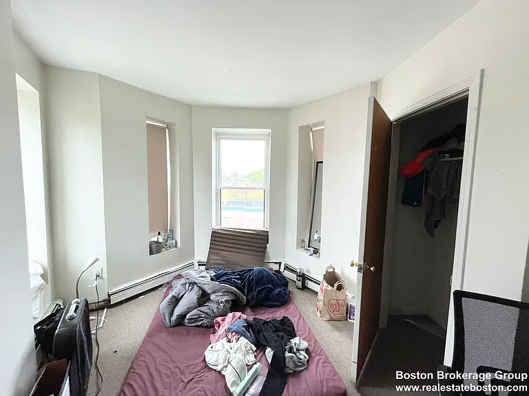 92 Hammond St — Photo 24