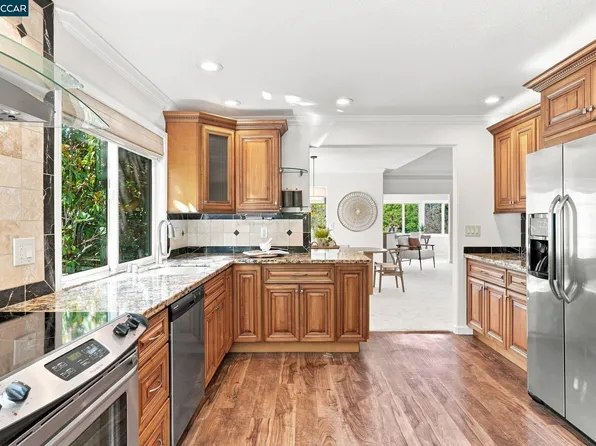 3462 Rossmoor Pkwy APT 1, Walnut Creek, CA 94595