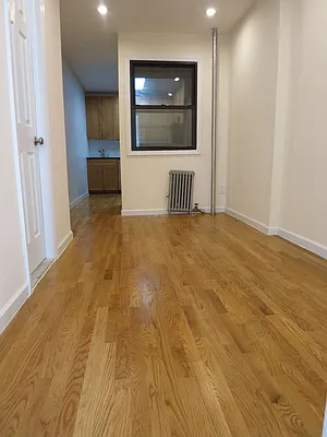 Rented by City & Suburban | media 21