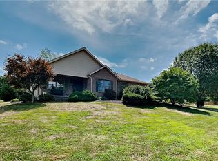 113 Clover Rd, Baden, PA 15005