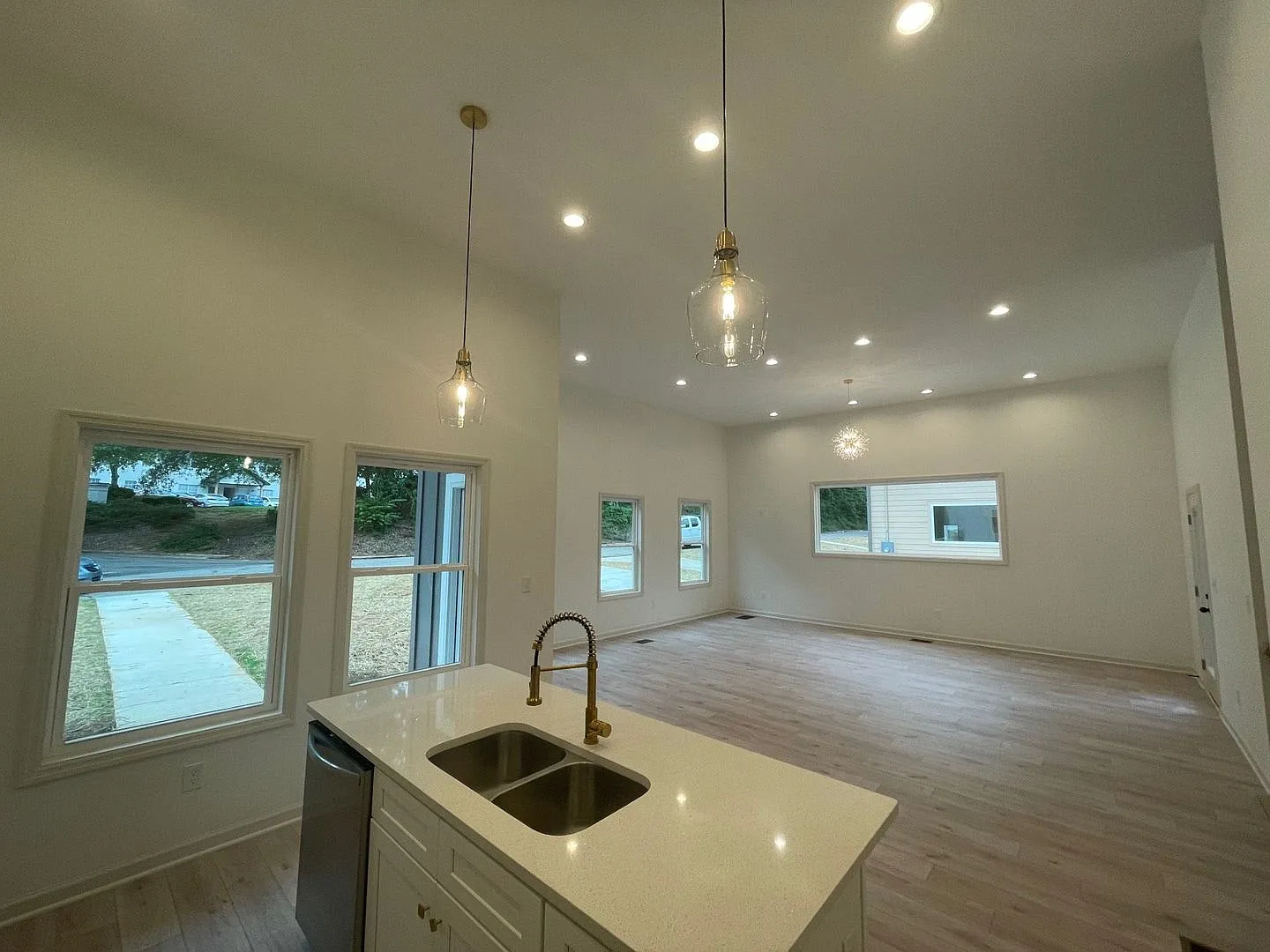 Pre-Leasing For August 9th 2027! — Photo 3