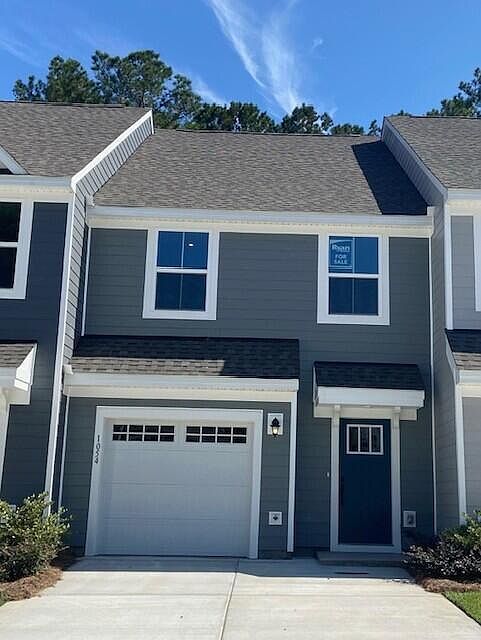 1st image of 1054 Crescent Cove Ln