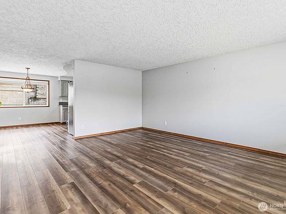 3rd image of 1 Independence Court