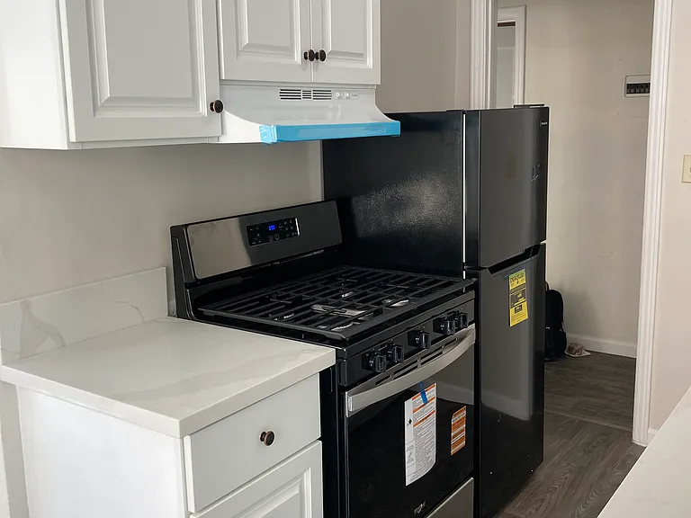 1143 N Coronado St #104 — Photo 9