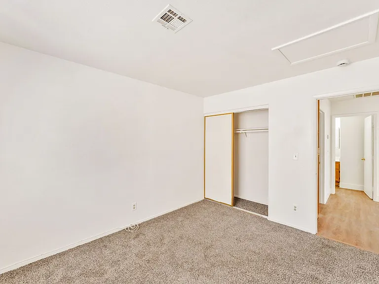 4904 Spring Falls Way — Photo 21