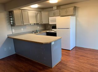 109 Green Ln, Eugene, OR 97404