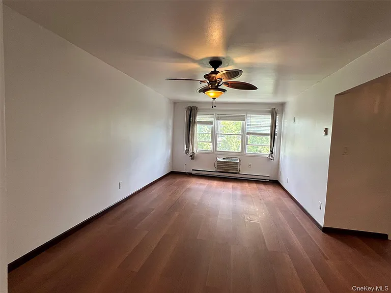209-14 23rd Ave #3 — Photo 7
