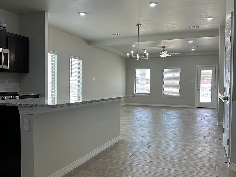 417 Samuel Blount Ct — Photo 18