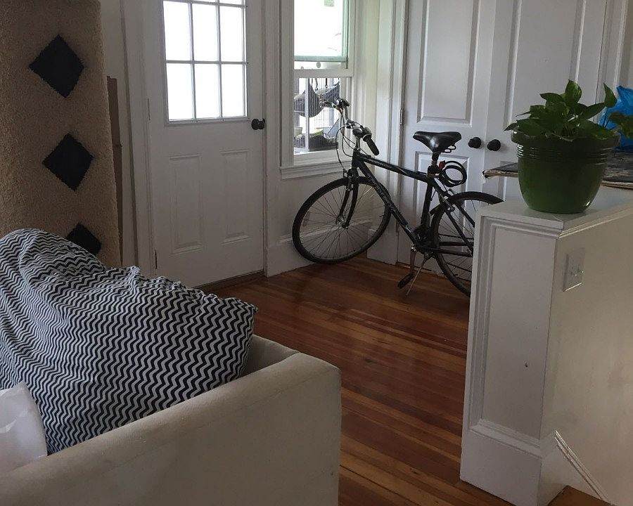 extra space/door to front porch