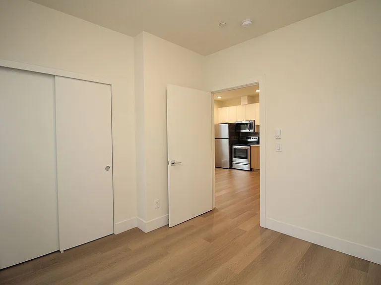 8417 SW 24th Ave — Photo 17