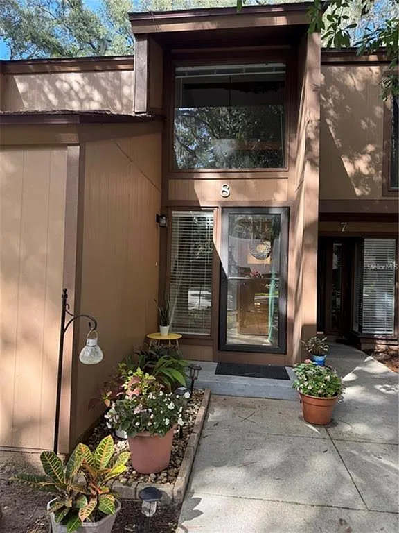 2 bed, 2.0 bath, 1056 sqft, $1,690 — Photo 4