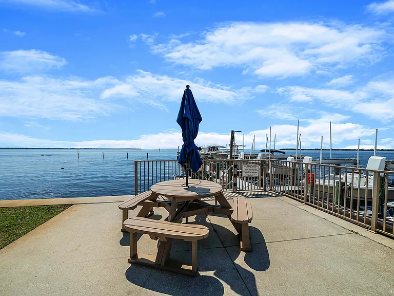 2100 W Beach Dr #A101 — Photo 28