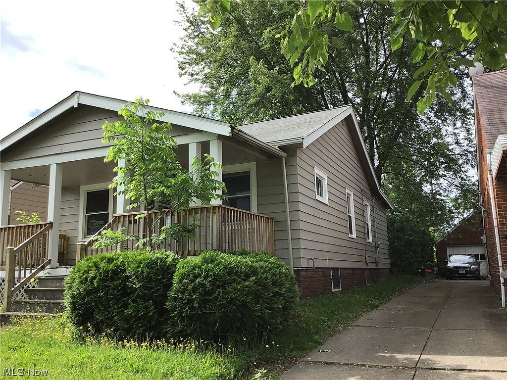 4009 Pershing Ave, Parma, OH 44134 Zillow