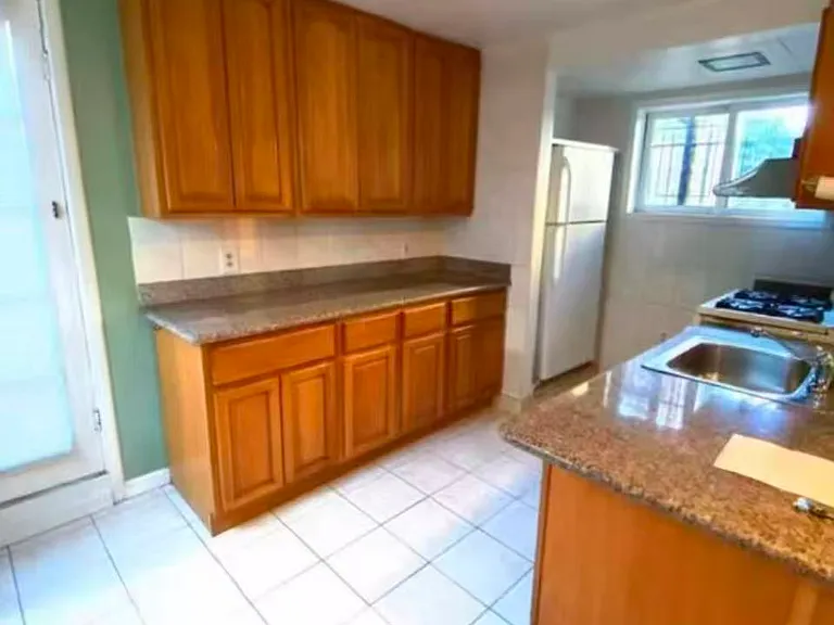 630 Foothill Blvd — Photo 7