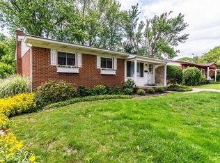 640 Crestwood Cir, Saline, MI 48176