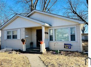 17067 Lincoln St, Hazel Crest, IL 60429