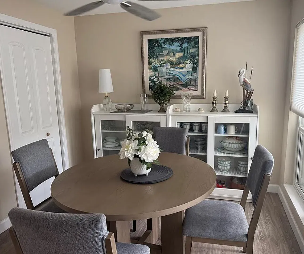 2 bed, 1.5 bath, 1060 sqft, $3,300 — Photo 4