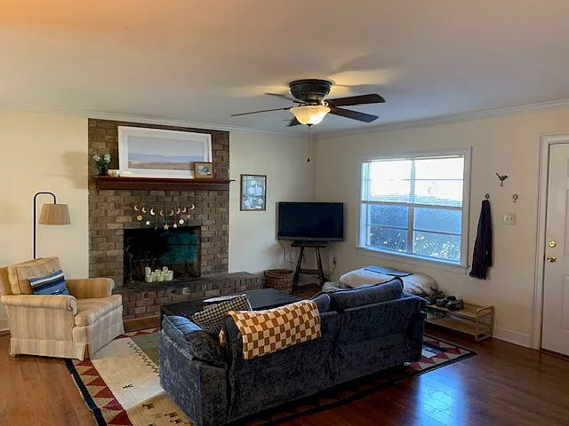 427 Yonah Ave — Photo 3