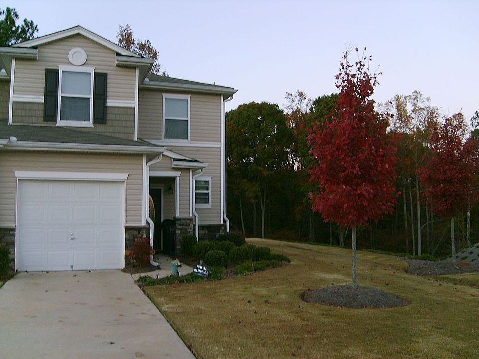 Front View of Home
