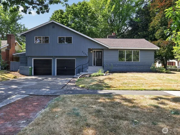 2025 Olympia Way, Longview, WA 98632