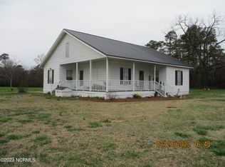 2129 Boren Brick Rd, Roseboro, NC 28382
