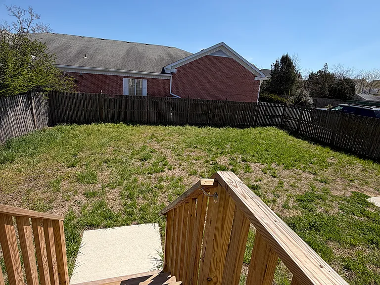 525 Dock St — Photo 20