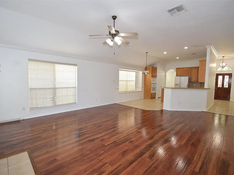 5726 Indigo Trails Dr — Photo 16