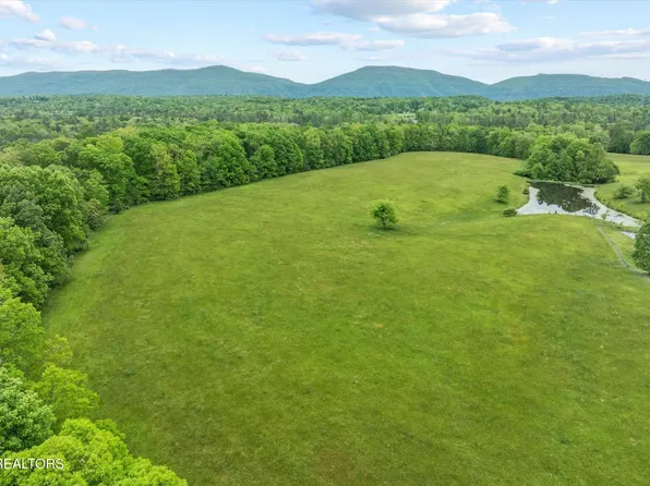 2733AC Fields Rd, Crossville, TN 38572