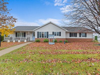 120 Grandview Dr NW, Altura, MN, 55910