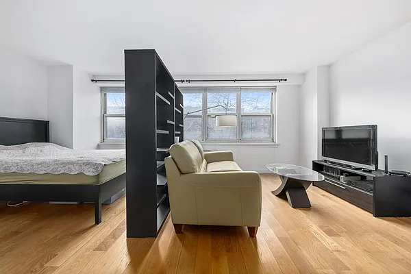 Sold by Douglas Elliman | media 2