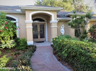 396R Lake Victoria Cir, Melbourne, FL 32940