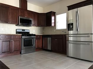 38 W 11th St #1, Bayonne, NJ 07002
