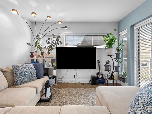 5th image of 22226 Brown Ave #306