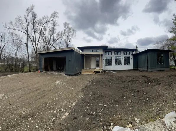 (undisclosed Address), Palatine, IL 60067