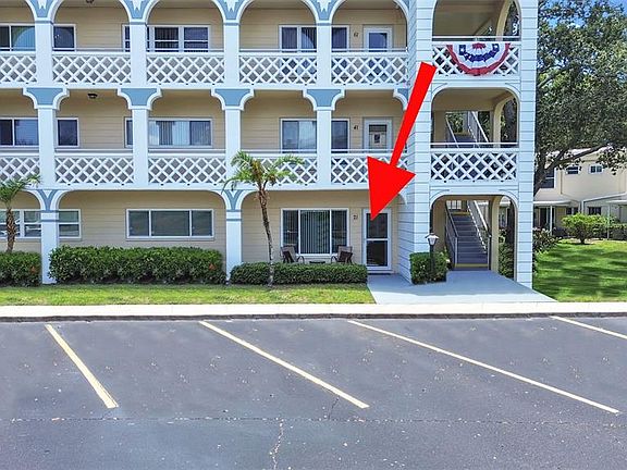 4th image of 2405 Franciscan Dr APT 21