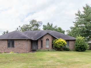1150 Ichabod Ct, Nixa, MO 65714